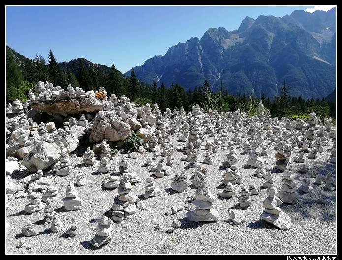 Paso Vrsic Triglav