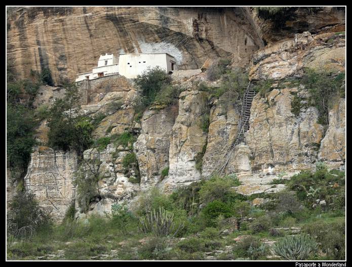 Iglesias excavadas del Tigray Petros We Paulos
